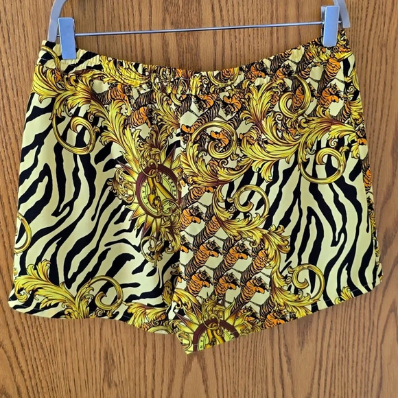 Versace Jeans shorts - Picture 2 of 7